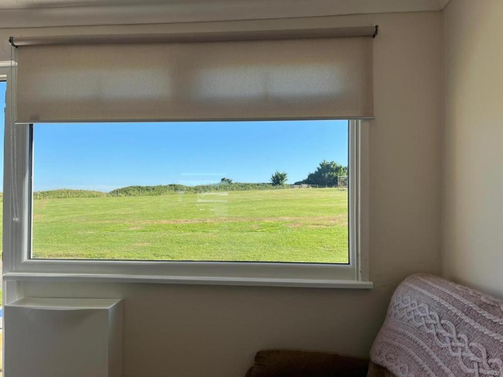 Chalet 40 Sandown Bay Holiday Centre Generous Money Off Ferry Crossings & Free Wifi Special Offer Until End Of June, September And Halloween Deals Now On Esterno foto